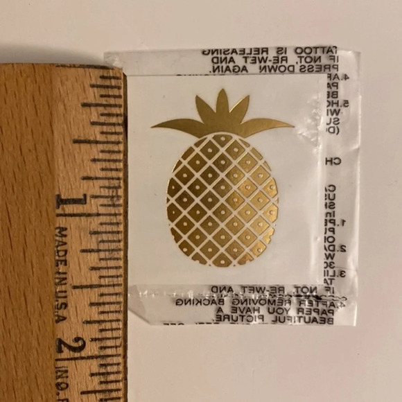Pineapple Gold Temporary Tattoos (Set of 6) 🍍 - Picture 5 of 7